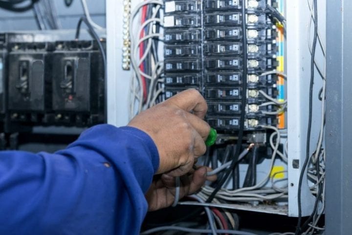 mise en service électricité coupée