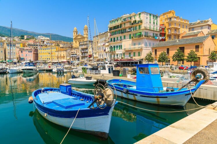 Réalisez votre projet immobilier facilement en Corse