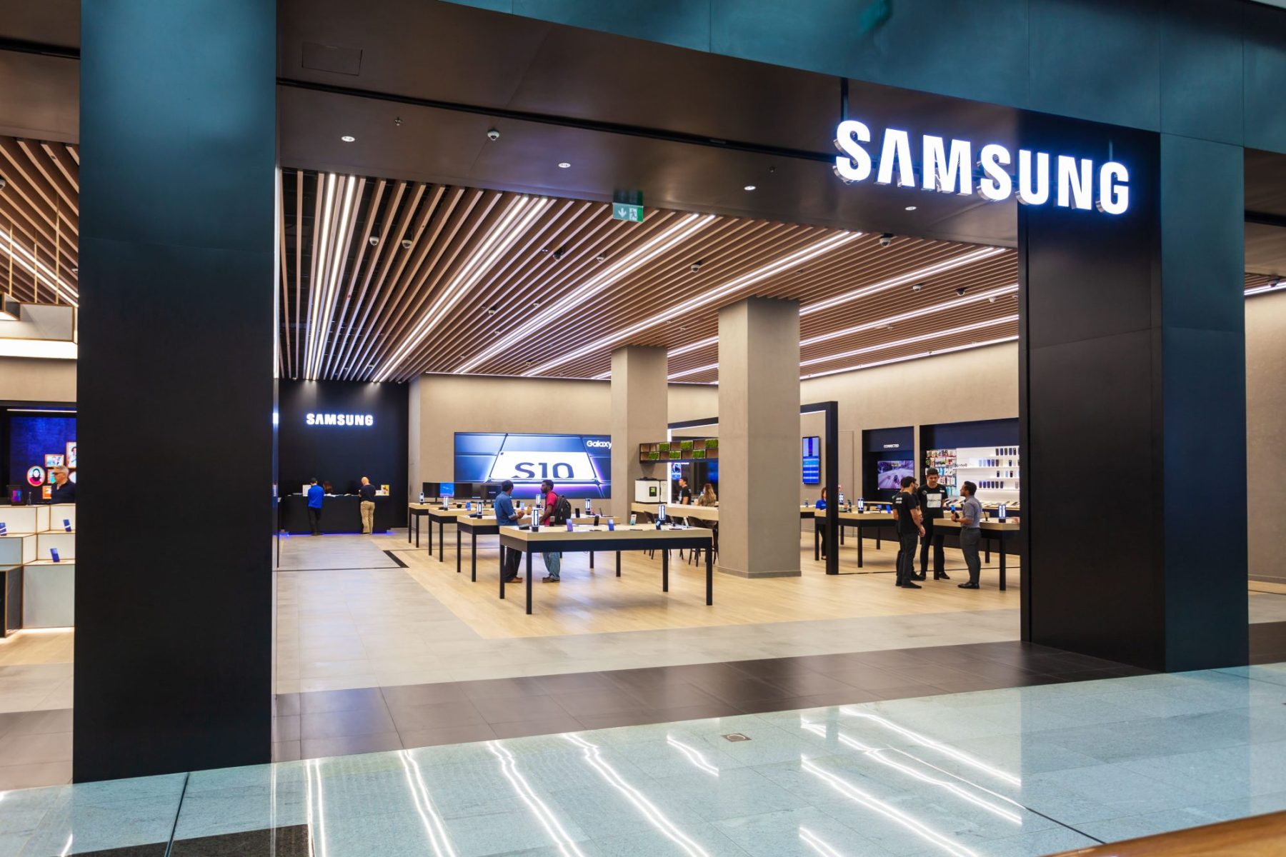 Samsung mène la transition vers l’ère post-box TV