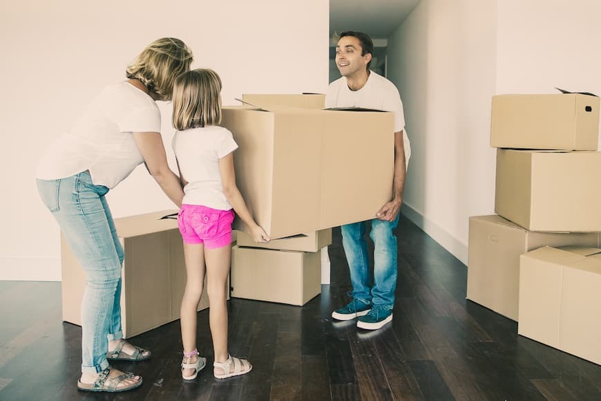 Services to move home quickly and efficiently