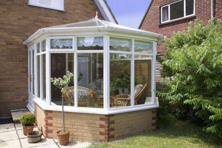 Exploring Your Options for Conservatory Refurbishments