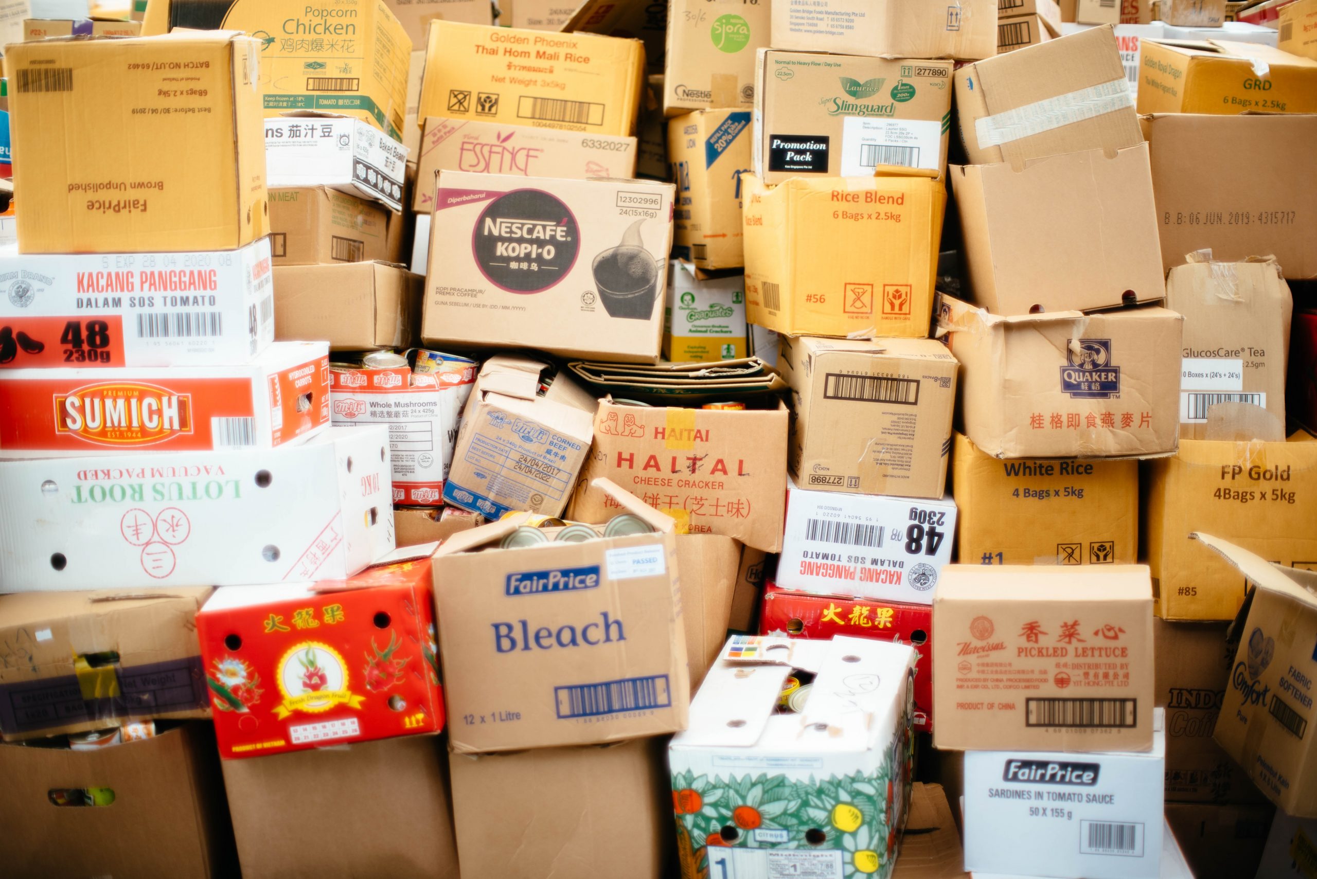 Superfast Removals: Undertake all types of tasks relating to deliveries and removals