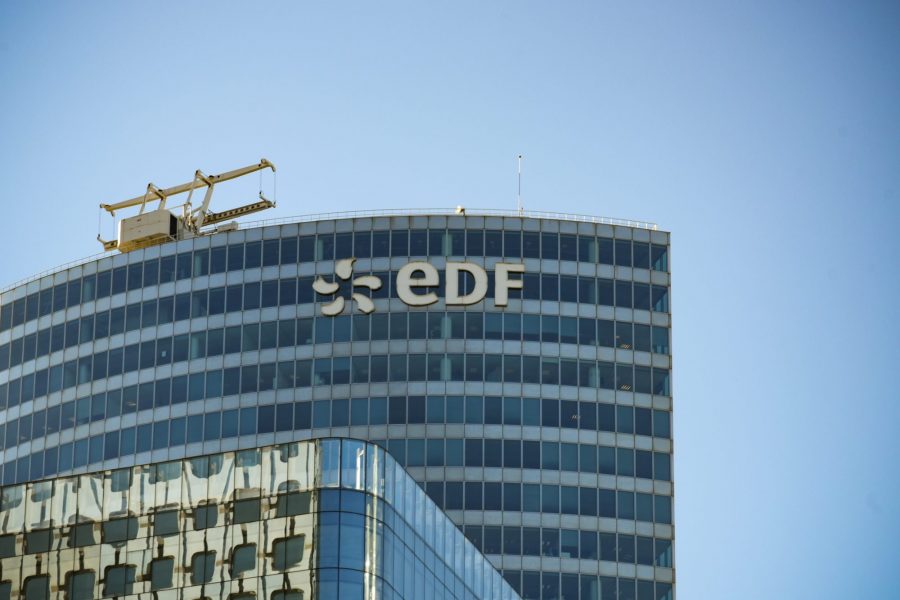 Renationalisation d’EDF : l’entreprise historique sort de la bourse