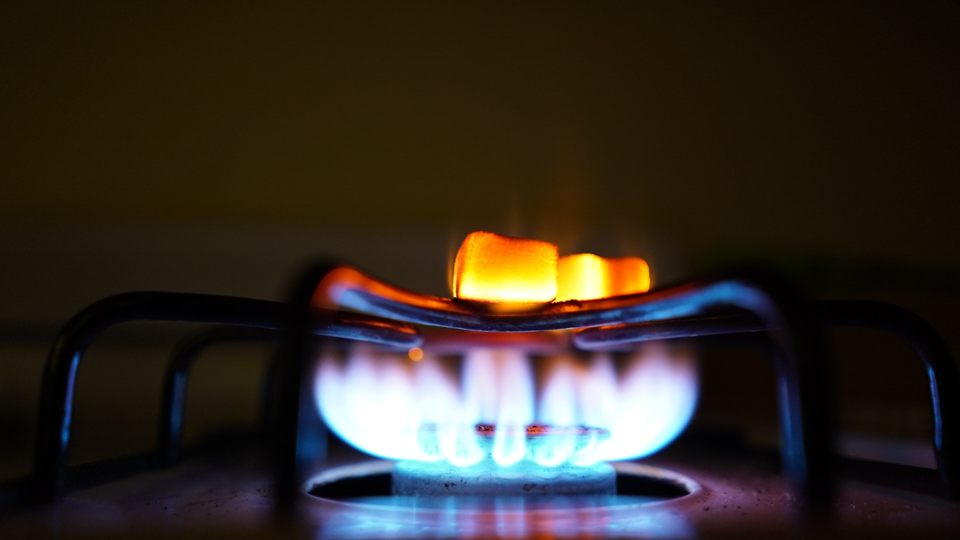 El tope del gas ahorra: 2.300 millones a los consumidores